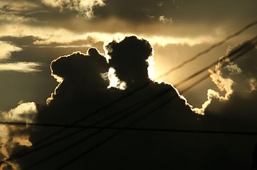 "Choć na chwilę razem" #chmury #obłoki #postacie