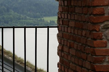 Czorsztyn%2C+zamek+w+Pieninach+nad+Dunajcem. #Czorsztyn