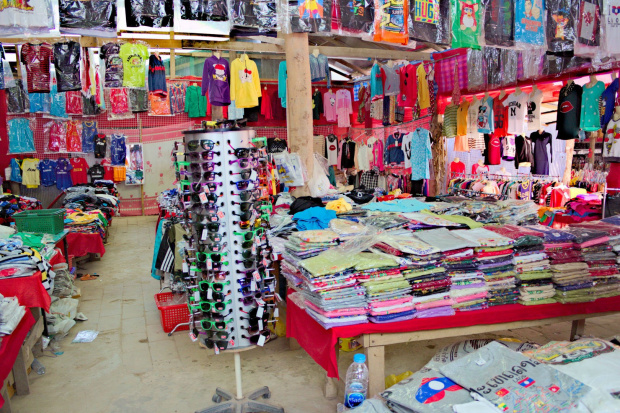 Na bazarze w Laosie #azja #tajlandia #laos