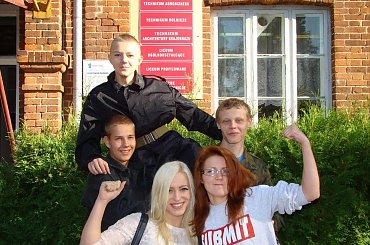 Korzystając z przepięknej pogody zorganizowaliśmy mini sesję fotograficzną #Sobieszyn #Brzozowa