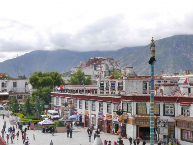 Lhasa - w oddali Potala