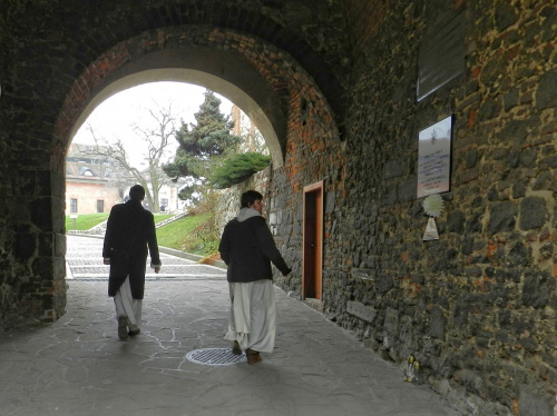 Brama wjazdowa do klasztoru