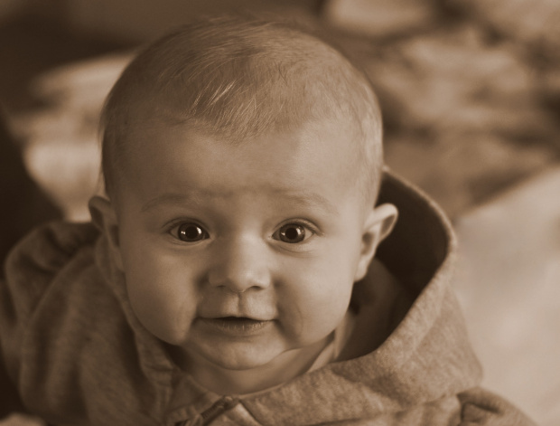 Maja - osiem miesięcy :)) Zdjęcie udostępnione tylko dla znajomych :))