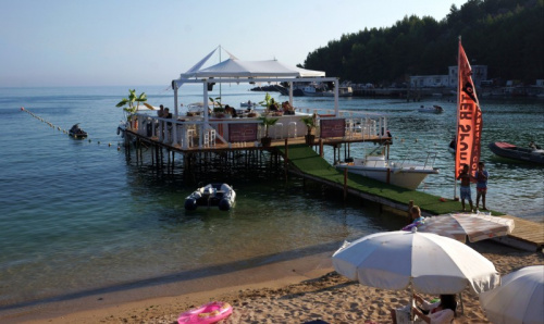 ALBANIA, HIMARE