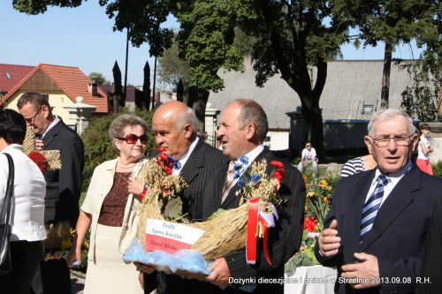 Dożynki diecezjalne i gminne w Strzelnie 2013