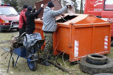 III akcja sprzątania dna Pisy 14.03.2015 #Pisa #Pisz