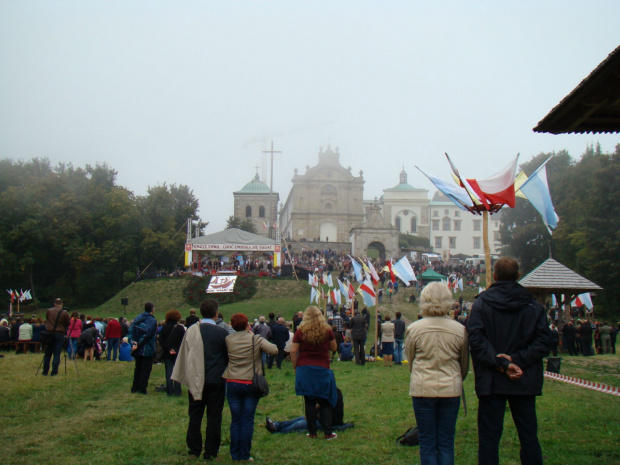 Dostojnie i uroczyście