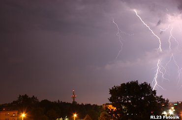 Pioruny #pioruny #błyskawice #WyładowaniaAtmosferyczne #burza