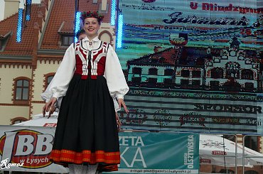 V Międzynarodowy Jarmark św. Jana - 2015- gościł zespoły folklorystyczne z Indii, Łotwy i Słowacji. Lokalni artyści to, Piska Orkiestra Dęta, Zespół Pieśni i Tańca Ziemia Piska, Zespół MY PISZANIE #Pisz