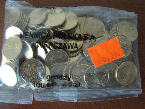 Worek 5 gr groszy 2006 woreczek saszetka
ORYGINALNY WORECZEK MENNICZY 100 x 5 GROSZY z 2006 ROKU
OPAKOWANIE W STANIE MENNICZYM
cena 49,99 ilosc na jednej aukcji 3 worki.wys.8 list priorytetowy,kurier DPD 16zl