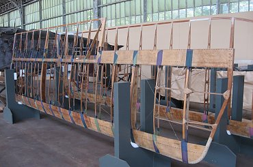 Hala lotnictwa, Płat skrzydła w trakcie rokonstrukcji #Bruksela